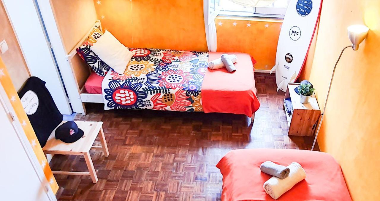 Ericeira Surf Camp Hostel Luaran gambar