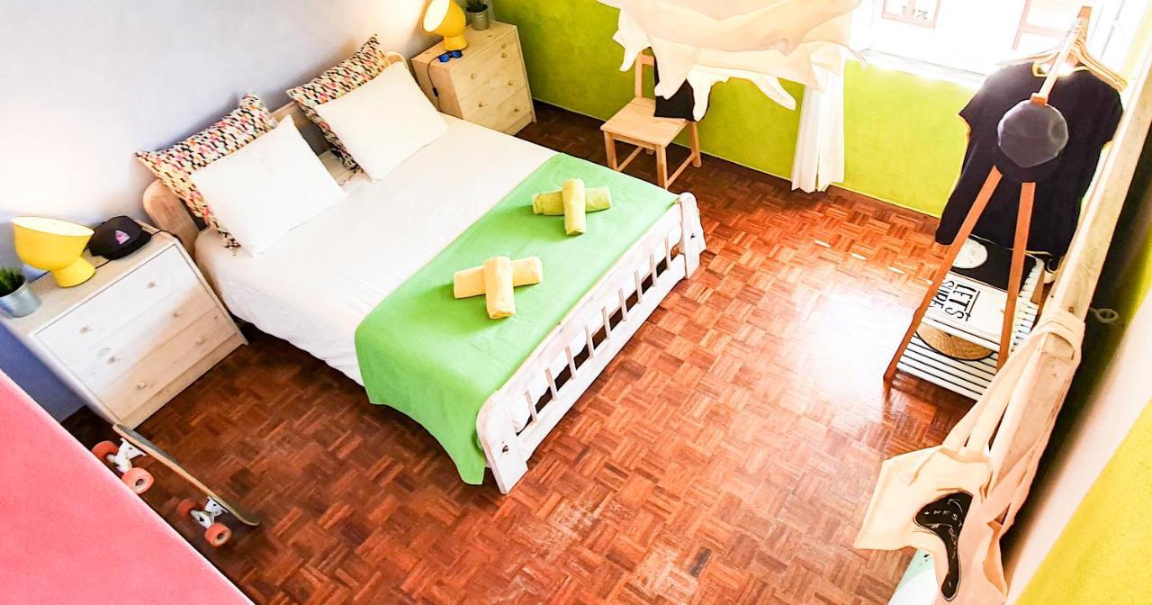 Ericeira Surf Camp Hostel Luaran gambar